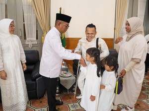 Gubernur Andra Soni Gelar Open House Lebaran, Warga Banten Antusias