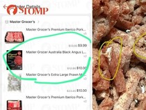 Temukan Plastik di Pesanan Daging, Pelanggan Ini Tuntut Ganti Rugi