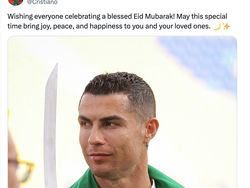 Cristiano Ronaldo Sampai Tim Cook Gemakan Eid Mubarak