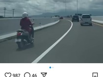 Viral Emak-emak Bermotor Nyelonong Masuk Tol Prambanan Klaten