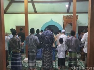 Jemaah Aboge di Magetan hingga Probolinggo Gelar Salat Id Hari Ini