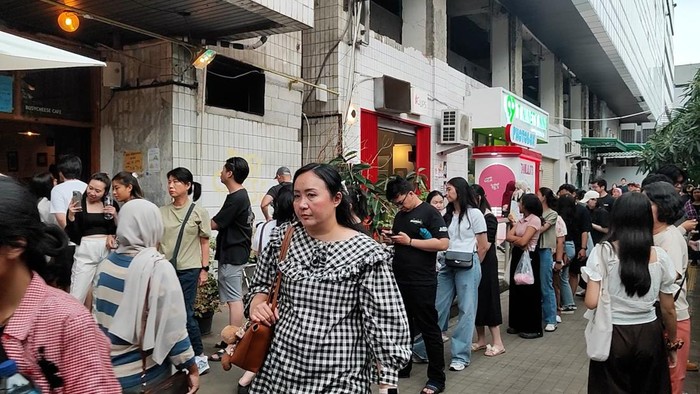Blok M Ramai di Hari Kedua Lebaran
