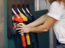 Daftar Harga BBM Terbaru SPBU Shell hingga Pertamina