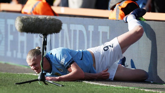 FILE PHOTO: Soccer Football - FA Cup - Quarter Final - AFC Bournemouth v Manchester City - Vitality Stadium, Bournemouth, Britain - March 30, 2025 Manchester Citys Erling Haaland reacts REUTERS/Hannah Mckay/File Photo