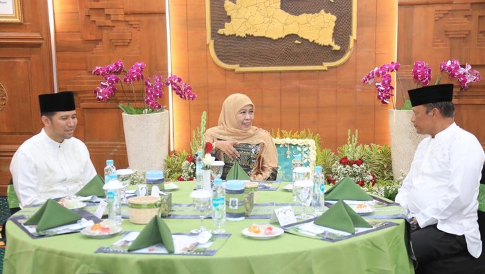 Gubernur Jatim Khofifah Indar Parawansa