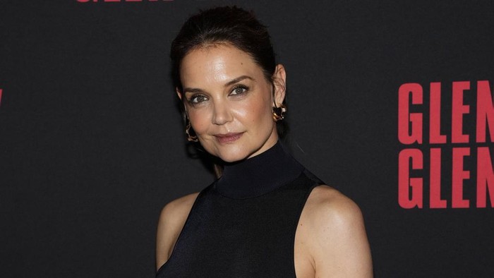 Katie Holmes attends the Broadway opening night of Glengarry Glen Ross at the Palace Theatre on Monday, March 31, 2025, in New York. (Photo by Charles Sykes/Invision/AP)