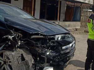 3 Kendaraan Kecelakaan Beruntun di Tulungagung, 9 Orang Luka