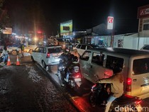 Hari Kedua Lebaran, Kemacetan Mengular di Jalur Cianjur-Bandung