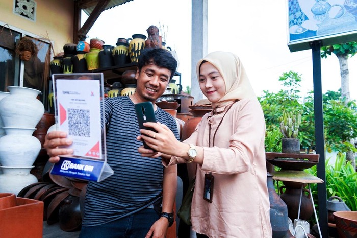 Lebaran Makin Praktis, Transaksi QRIS Lebih Nyaman Pakai Aplikasi BRImo