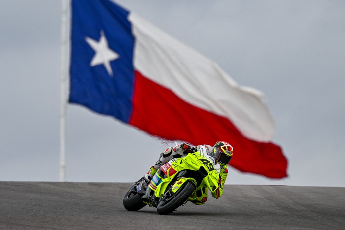 Mar 29, 2025; Austin, TX, USA; Fabio di Giannantonio (49) of Italy and Pertamina Enduro VR46 Racing Team rides during practice for the 2025 MotoGP Grand Prix of the Americas at Circuit of The Americas. Mandatory Credit: Jerome Miron-Imagn Images