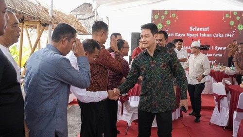 Kapolda Bali Irjen Daniel Adityajaya dalam open house Lebaran dan Nyepi, Senin (31/3/2025).