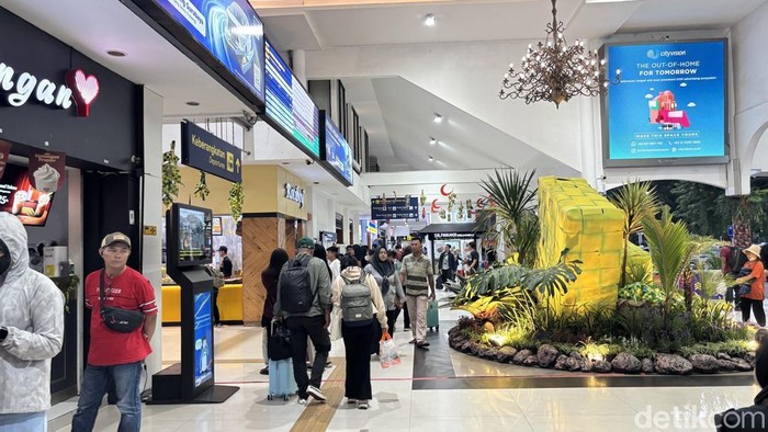 Stasiun Gubeng Surabaya