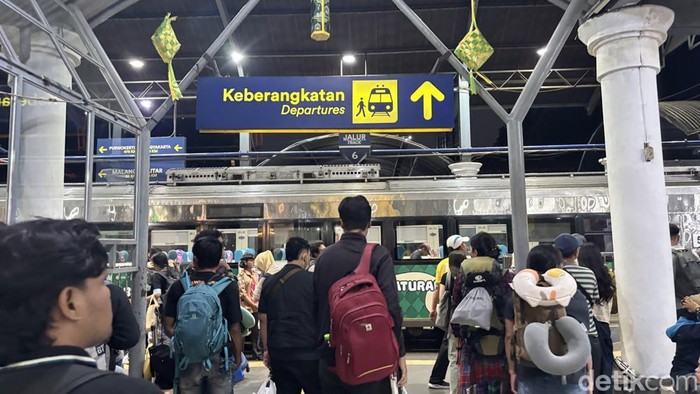 Stasiun Gubeng Surabaya