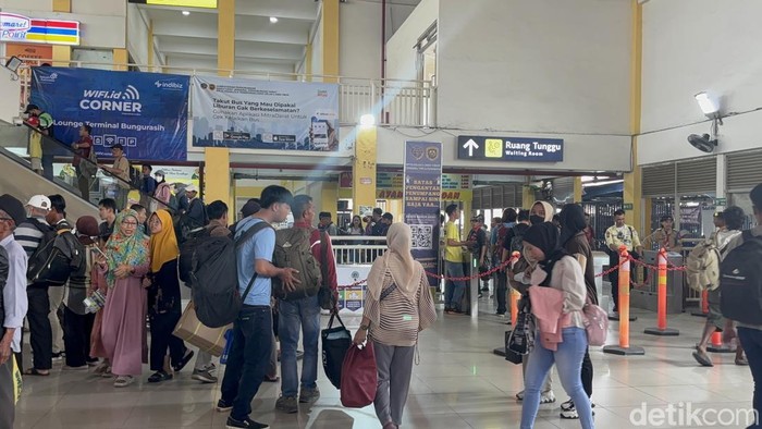 Terminal Purabaya Bungurasih