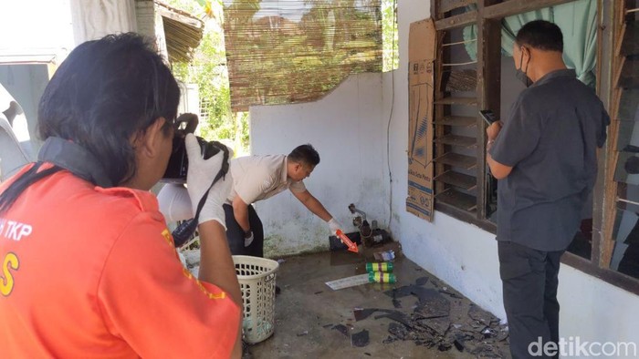 balon udara udara meledak di tulungagung timpa mobil dan rumah