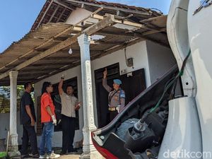 1 Orang Luka Buntut Petasan Balon Udara Jatuh Lalu Meledak di Tulungagung