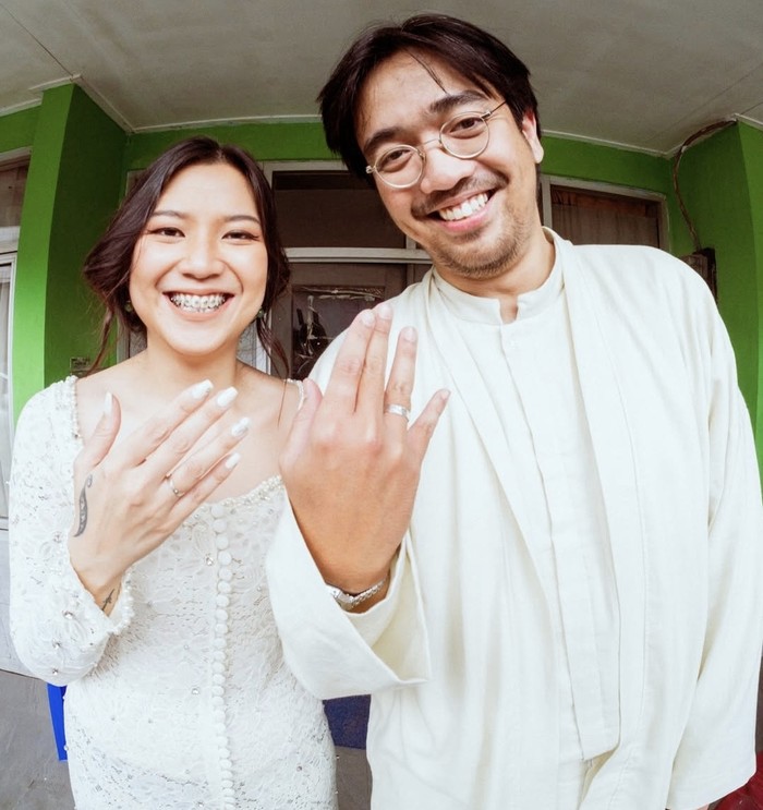 Danilla Riyadi Danilla Riyadi