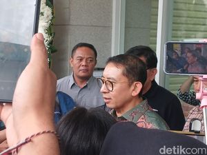 Video: Menbud Fadli Zon Kenang Ray Sahetapy Sebagai Aktor Tangguh