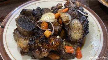 Iga Bakar dan Sate Koyor yang Viral di Jogja Ini Buka 24 Jam