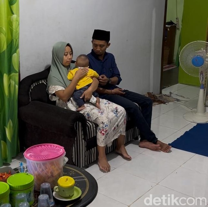 keluarga siswi mi banyuwangi korban pembunuhan-perkosaan