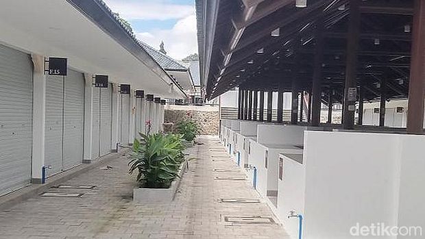 Kios dan los yang ada di wilayah Bencingah, Besakih yang nantinya akan ditempati oleh para pedagang selama Karya IBTK.