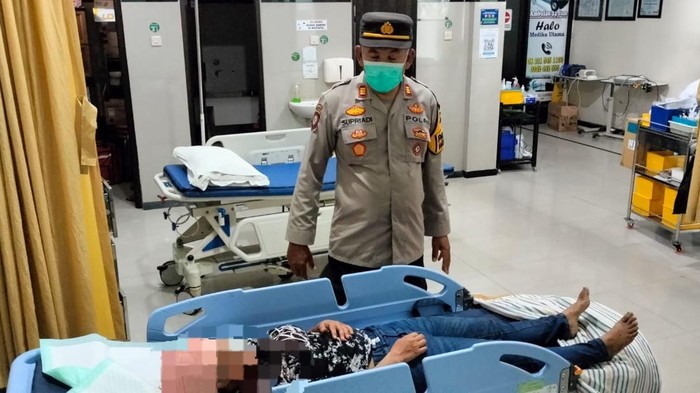 Korban pembacokan mantan suami di Blitar.