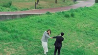 Menurut Weathernews, musim sakura di Jepang dimulai dari 22 Maret hingga 22 April 2025, yang sebarannya di beberapa titik di kota-kota Jepang. (Instagram/Luna Maya)