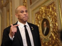 Video: Rekor! Senator AS Pidato Selama 25 Jam, Isinya Kritik Donald Trump