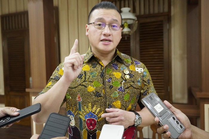 Anggota DPRD Jakarta Fraksi PDI Perjuangan Hardiyanto Kenneth Menyikapi Fenomena Pendatang Baru atau Perantau Pasca Lebaran Idul Fitri.