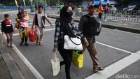 Berdasarkan pantauan detikcom kebanyakan pemudik yang tiba berasal dari kota di Banten dan Jawa Barat seperti Merak, Cilegon, Subang, Pamanukan, Indramayu dan Cirebon.