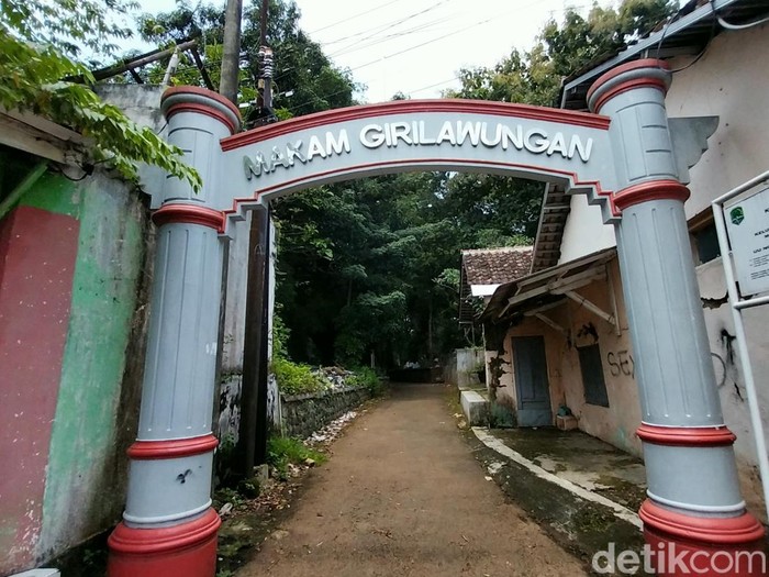 Komplek Pemakaman Girilawungan Majalengka.