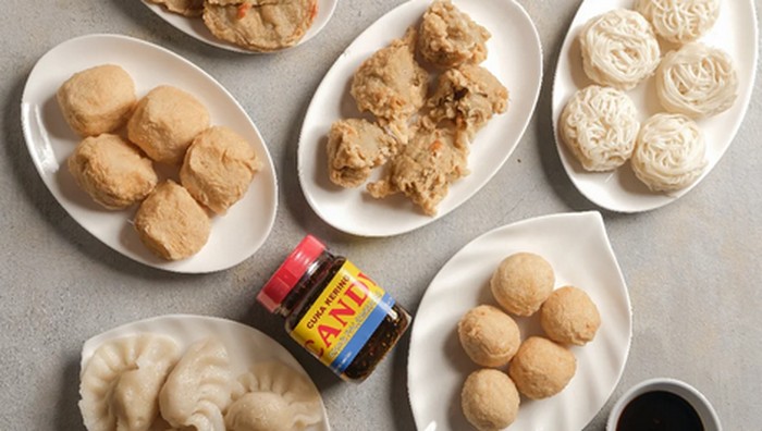 Lemak Nian! 5 Pempek Enak dengan Rating Tertinggi di Palembang