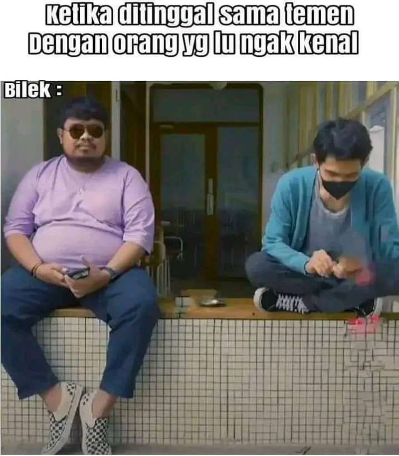 Meme introvert Lebaran