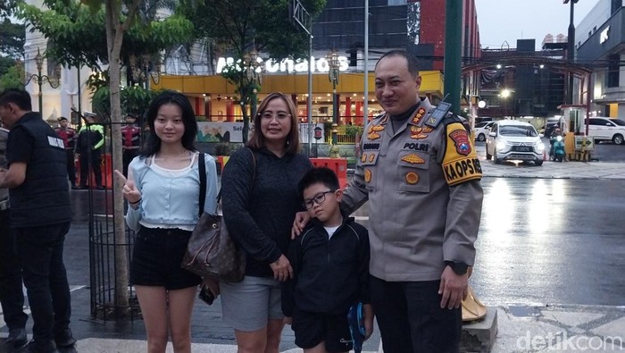 Pastikan Liburan Aman-Nyaman Kapolresta Malang Kota Sapa Wisatawan