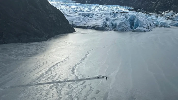 Pesawat jatuh di Danau Tustumena Alaska