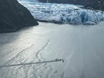 Kisah Bertahan Hidup Pilot dan 2 Anaknya di Danau Alaska