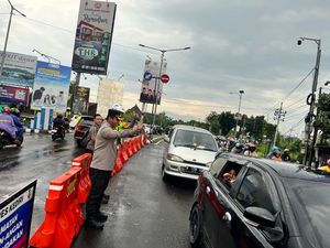 Video: One Way Menuju Puncak Bogor Diterapkan Pagi Ini