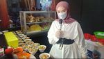 Potret Zaskia Gotik Saat Makan Pasta hingga Cicip Dessert Cantik
