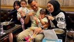 Potret Zaskia Gotik Saat Makan Pasta hingga Cicip Dessert Cantik