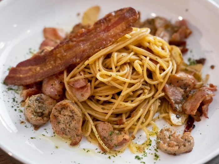 Resep Spaghetti Daging Asap dan Sosis