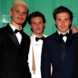 Selamat Hari Ayah! Ada Brooklyn di Unggahan David Beckham