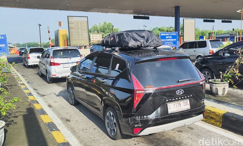 Gerbang Tol Waru Gunung
