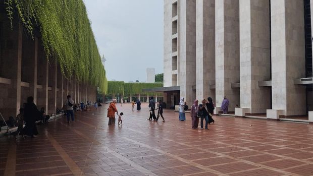 Masjid Istiqlal, Jakpus, Jumat (4/4/2025).