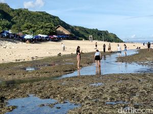 Video: Suasana Pantai Pandawa Bali di Momen Libur Nataru