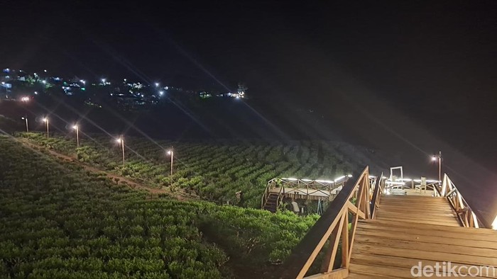 Salah satu tempat wisata kekinian di Pagar Alam, Sumsel, adalah Bukit Tungguan. Di sini wisatawan bisa menikmati keindahan Kota Pagar Alam.