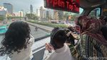 Serunya Keliling Jakarta Naik Bus Tingkat Tanpa Atap Saat Libur Lebaran