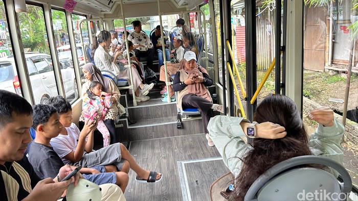 shuttle bus kota batu