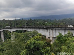 Pacar Bareng Pria Lain, Pemuda Coba Bunuh Diri di Jembatan Tukad Bangkung