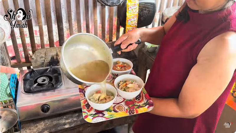 soimah jajan soto ayam Rp 2.000 di Sleman