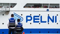 KM Dorolonda dari PELNI bersandar di Balikpapan pada Sabtu (5/4) mengawali rentetan arus balik di Pelabuhan Semayang. Foto: ANTARA FOTO/ADITYA NUGROHO